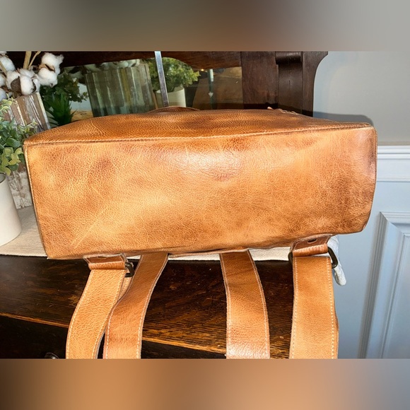 Bed Stu Leather Howie Flapover Leather Backpack Tan Rustic Retail $365 - Picture 6 of 11